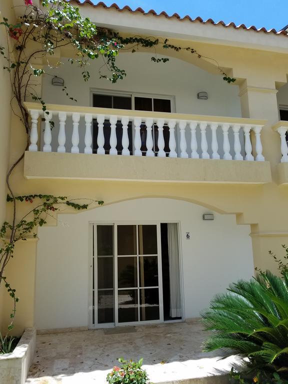 Las Palmeras Riki R Boca Chica Exterior photo